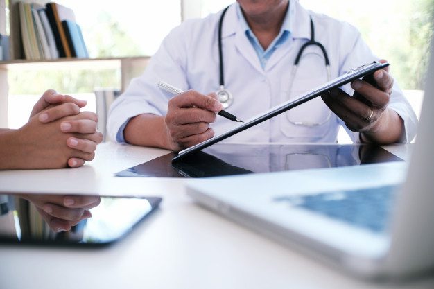 Пролия | Д-р Камен Каменов и екип